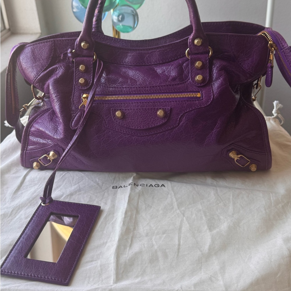 Vintage, Rare Amethyst/Purple Balenciaga City bag, Medium